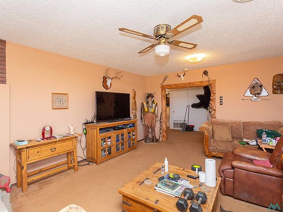5th image of 623 Sagebrush Valley Rd