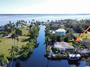 68 Wolcott Dr, North Fort Myers, FL 33903