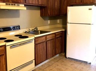 180 Amory St APT 5B, Manchester, NH 03102