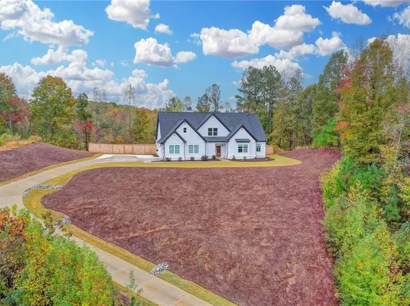 612 Walker Ct, Canton, GA 30115