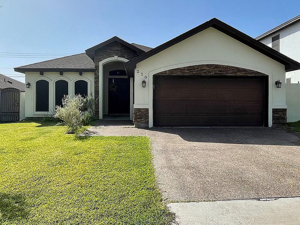 1st image of 210 Desert Palm Dr