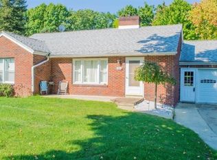 996 S Hermitage Rd, Hermitage, PA 16148