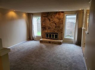 1285 Lawnridge Ave, Springfield, OR 97477