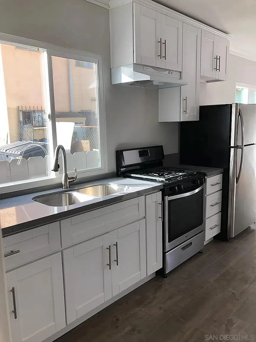 Building Photo - 2853 K St