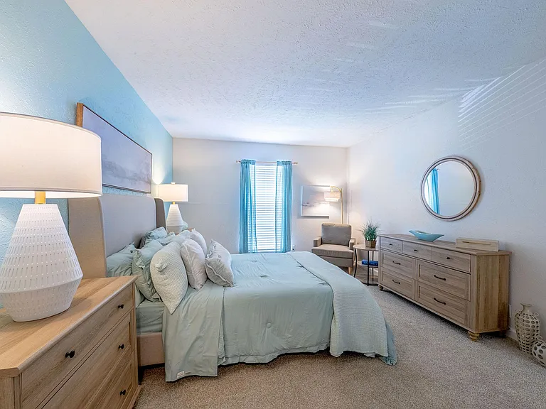 Chase Cove Apartments — Photo 12