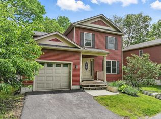 5 Sienna Ln, Essex Junction, VT 05452