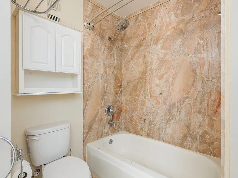 1750 E Ocean Blvd #707 — Photo 28