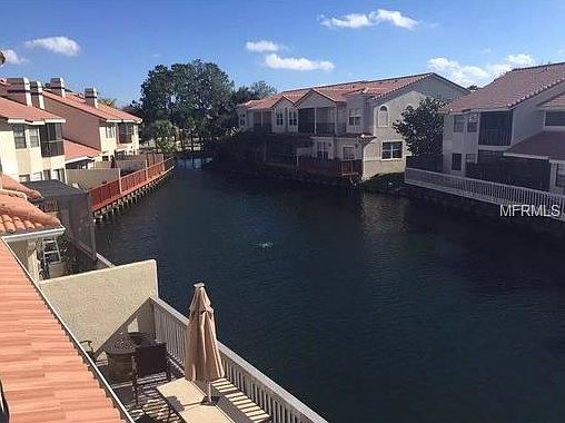 1st image of 10422 La Mirage Ct