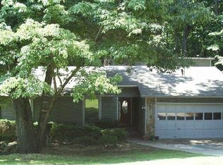 5055 Carole Pl, Stone Mountain, GA
