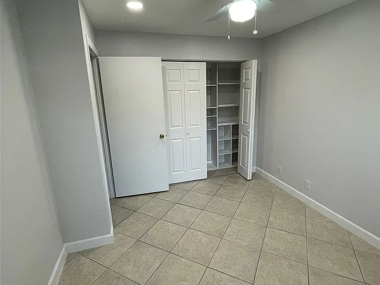 6549 Somerset Dr #106 — Photo 13
