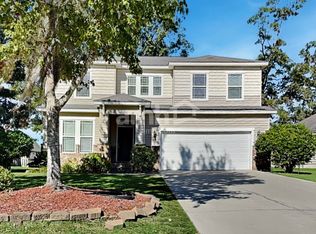 25 Concordia Dr, Savannah, GA 31419