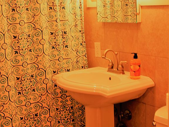 5th image of 7327 Blaisdell Ave S