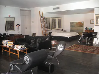 518 West 22nd Street in West Chelsea
