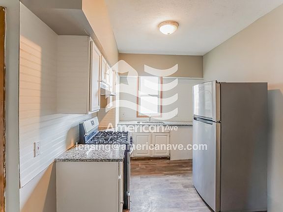 1097902_005_kitchen_5.jpg