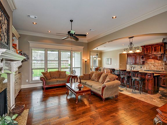 4th image of 36155 Herons Way Ave