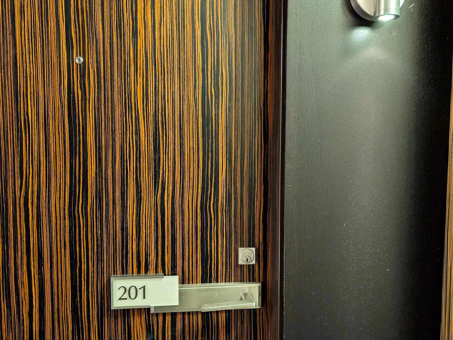 2 bed, $2,350 — Photo 2