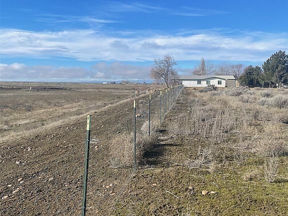 5th image of 8686 Neppel Road NE