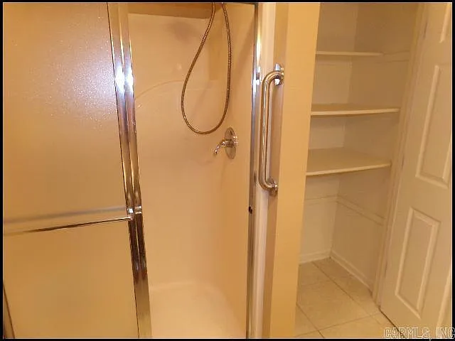 1009 Foxwood Dr — Photo 13