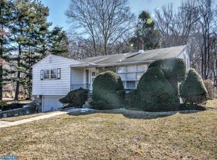 144 Greycourt Rd, Philadelphia, PA 19115