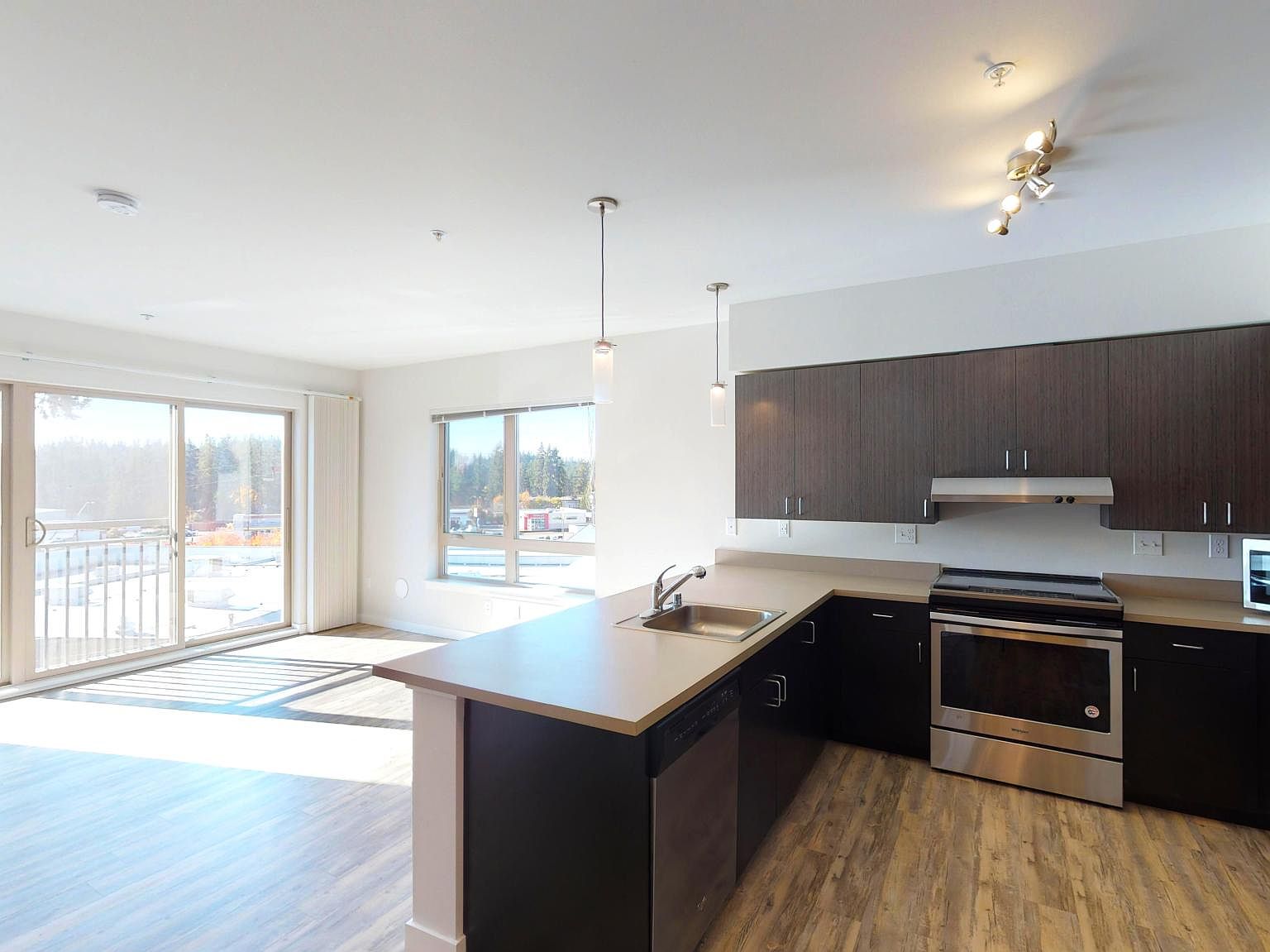 1795-ne-205th-st-aa2bdfdac-seattle-wa-98155-zillow