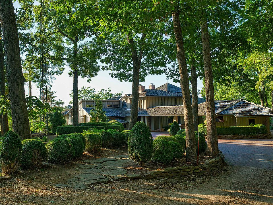 754/756 Stone Hill Drive, Ozark, MO 65721 | Zillow