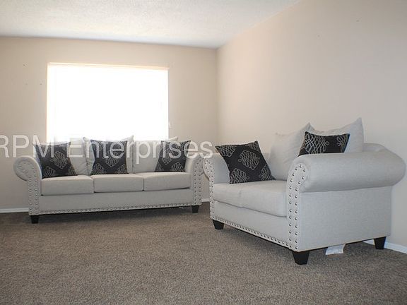 2nd image of 4825 Kristie Dr APT 1