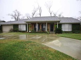 5520 Gladys Ave, Beaumont, TX 77706