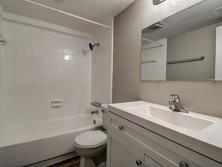 Aqua 550, LLC — Photo 21