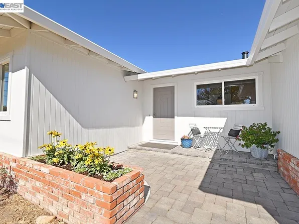 4136 Drake Way, Livermore, CA 94550