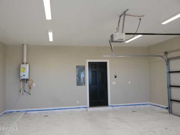 1352 Gobi Desert Dr, Chaparral, NM 88081