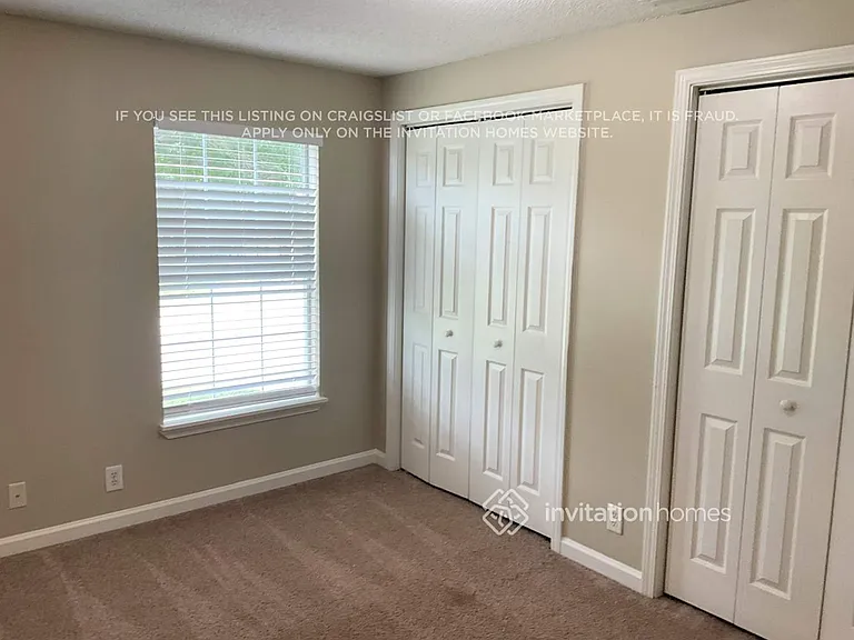 724 Russell Ridge Rd — Photo 7