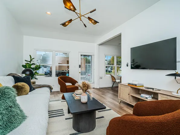 1003 3rd St, Coronado, CA 92118