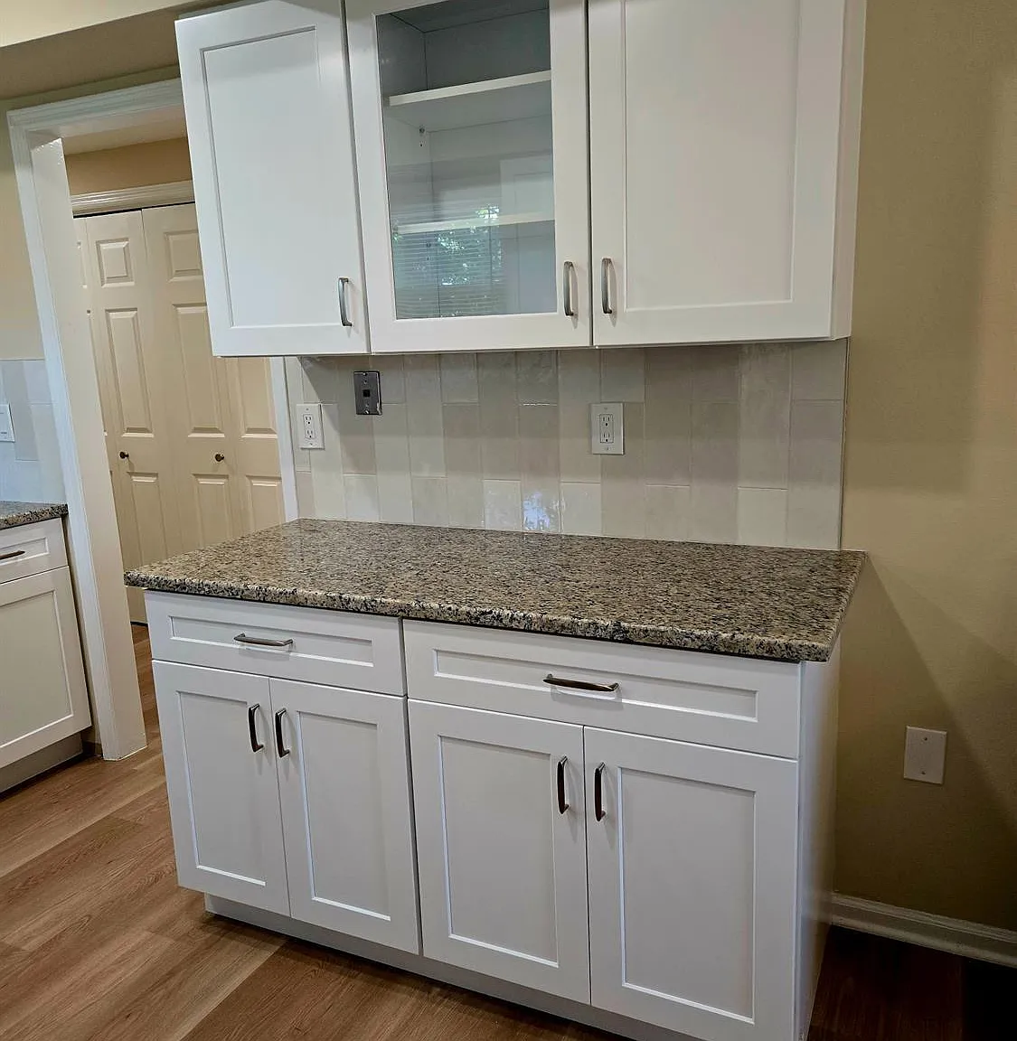 2 bed, 2.0 bath, 1150 sqft, $2,400 — Photo 3