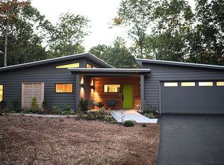 2B Winterberry Ln, Stratham, NH 03885