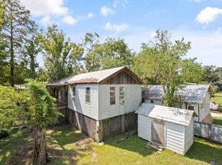 13065 Fox St, Maurepas, LA 70449