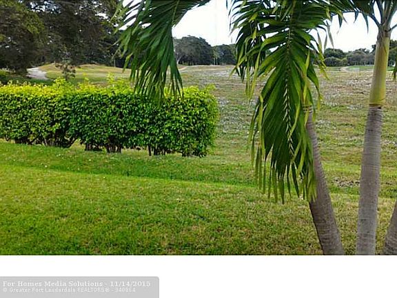 5th image of 8585 Jade Dr #202