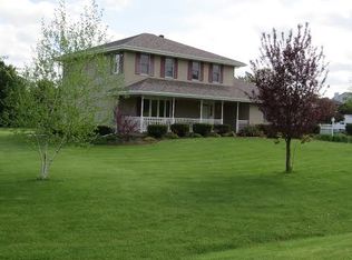 8414 E Winnebago Ln, Byron, IL 61010