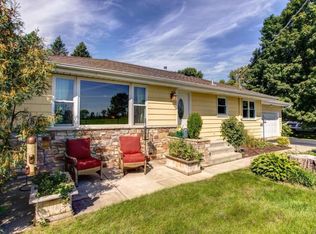 332 River Rd NE, Hanover, MN 55341