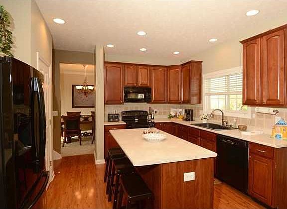 5th image of 4281 Greenthread Dr