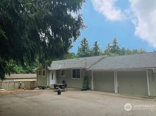 18135 Noll Rd NE, Poulsbo, WA 98370