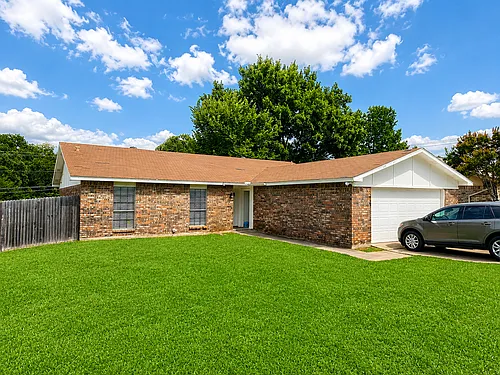 2304 Chinaberry Dr Photo 1 2304 Chinaberry Dr Photo 1