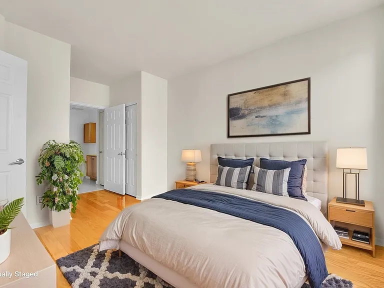 26 Avenue At Port Imperial #438 — Photo 13