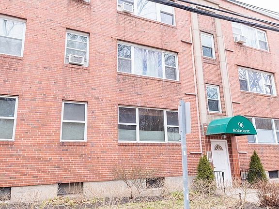 2nd image of 96 Morton St APT 66