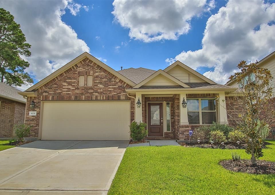 Welcome home to this beautiful single story in Preserve at Miramar Lake.