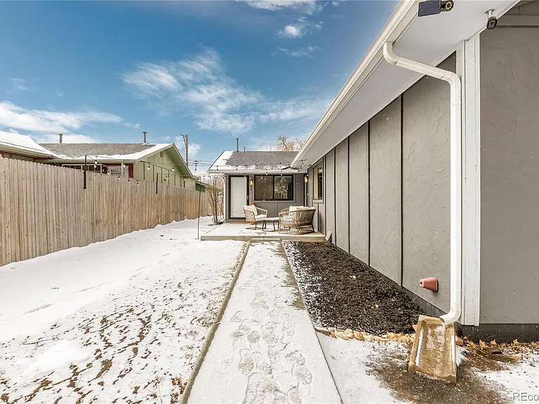49 S Hazel Ct — Photo 26