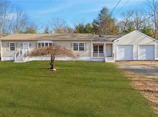 801 Tunk Hill Rd, Scituate, RI 02825