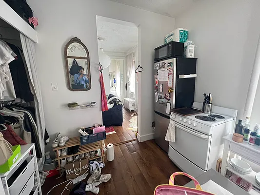 Rented by Compass | media 16