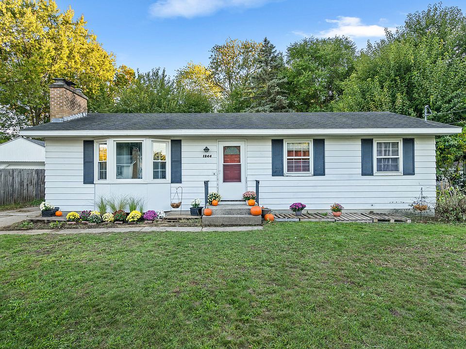 1st image of 1244 Katrina Dr SE