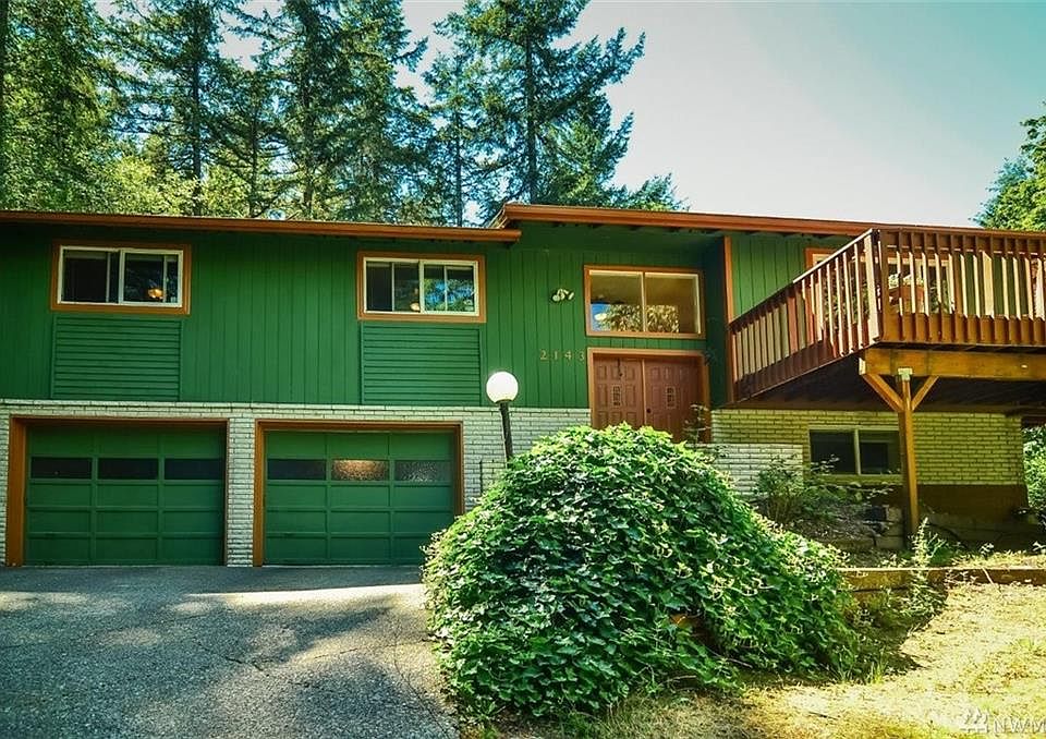 1st image of 2143 Lakemoor Dr SW