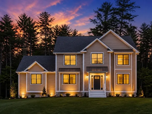 16 Unkety Brook Way, Dunstable, MA 01827